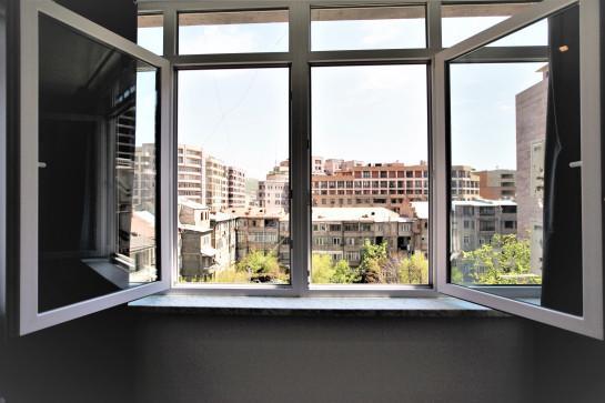 Apartment In City Center เยเรวาน ภายนอก รูปภาพ
